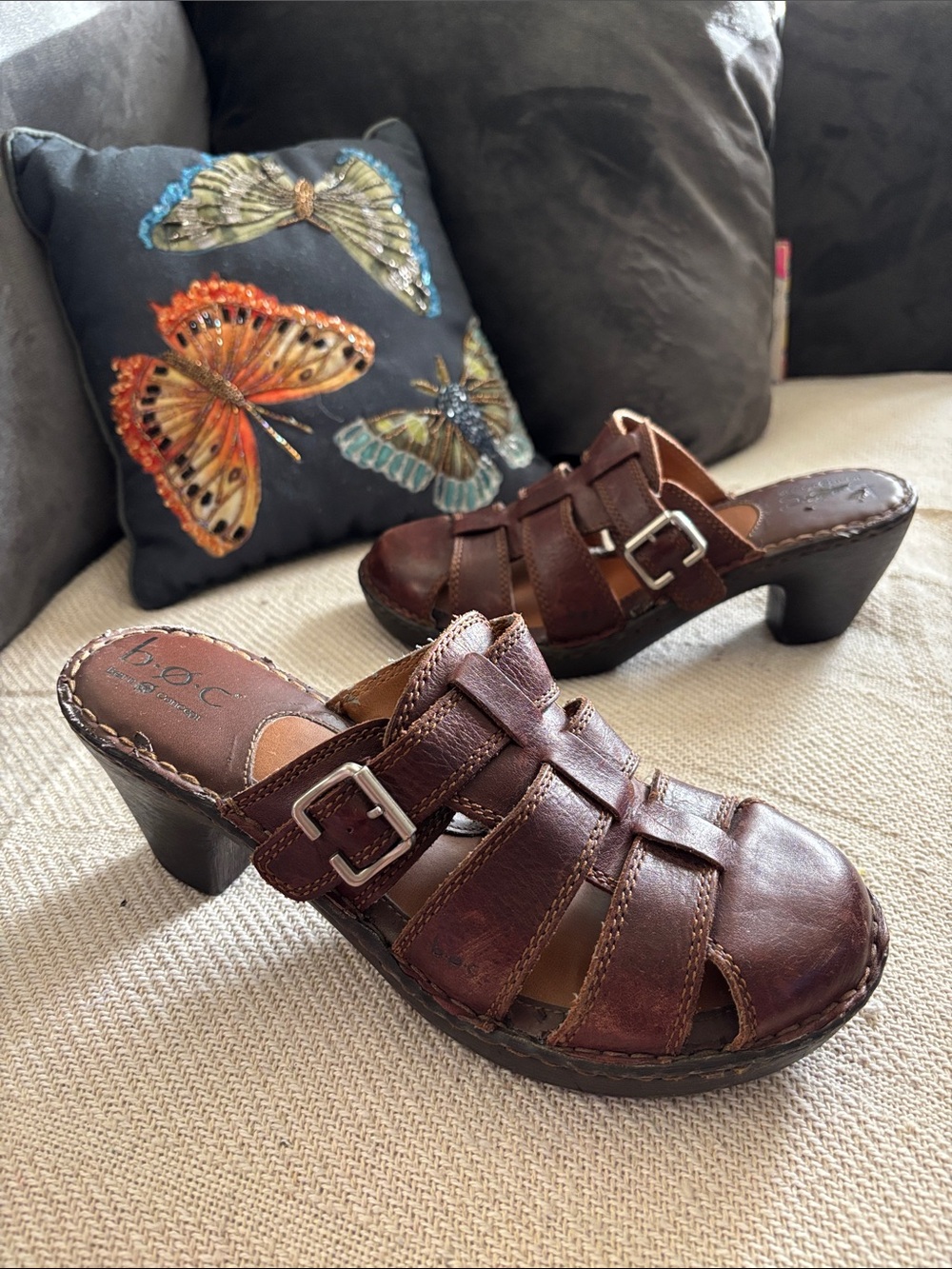 Y2K 90’s Chunky Heel Fisherman Buckle Clog Brown Leather Born b.o.c. Size 11/42